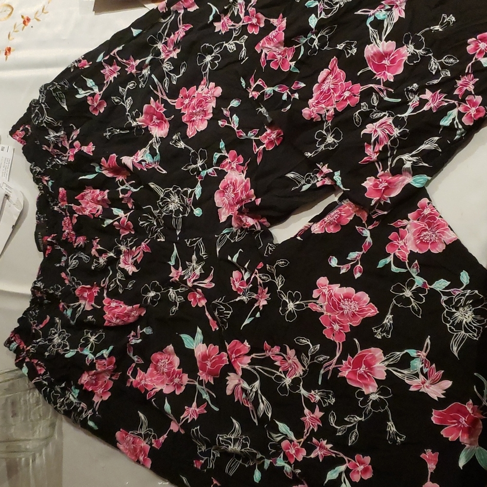 Black floral wide leg pants